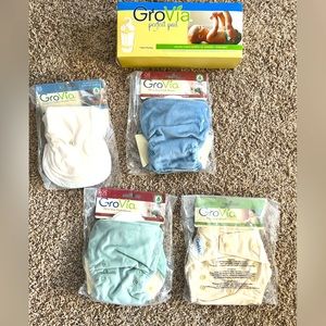 NWT Grovia Cloth Diaper Set!